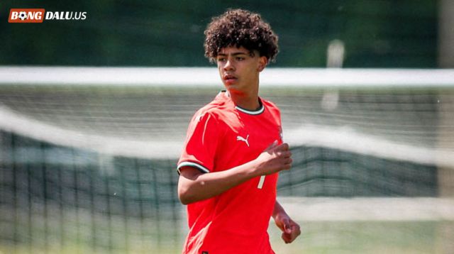 Ronaldo Jr có tiềm năng trở thành ngôi sao sân cỏ trong tương lai