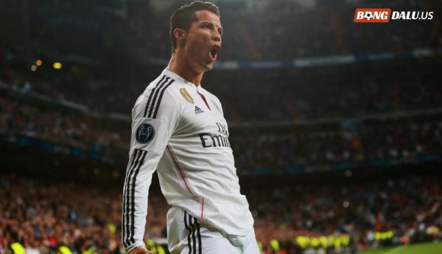 Ronaldo - Cầu thủ ghi nhiều bàn thắng nhất thế giới