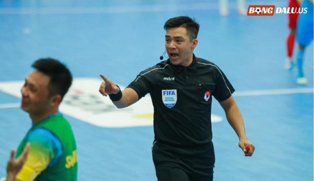 Các quy định liên quan đến trọng tài trong bóng đá 5 người